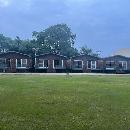 Vrindavan Greens Resort Udaipur Luaran gambar