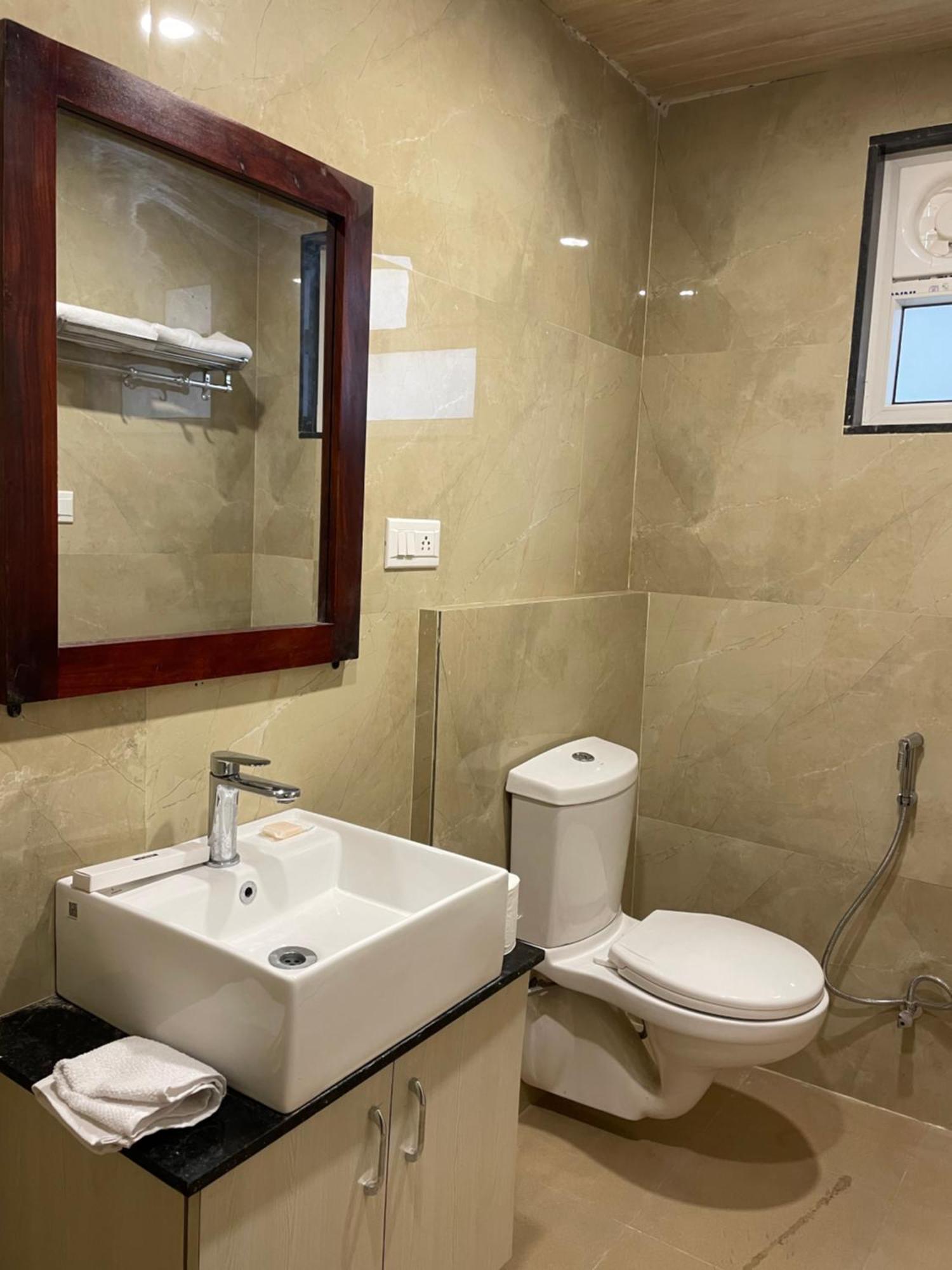 Vrindavan Greens Resort Udaipur Luaran gambar