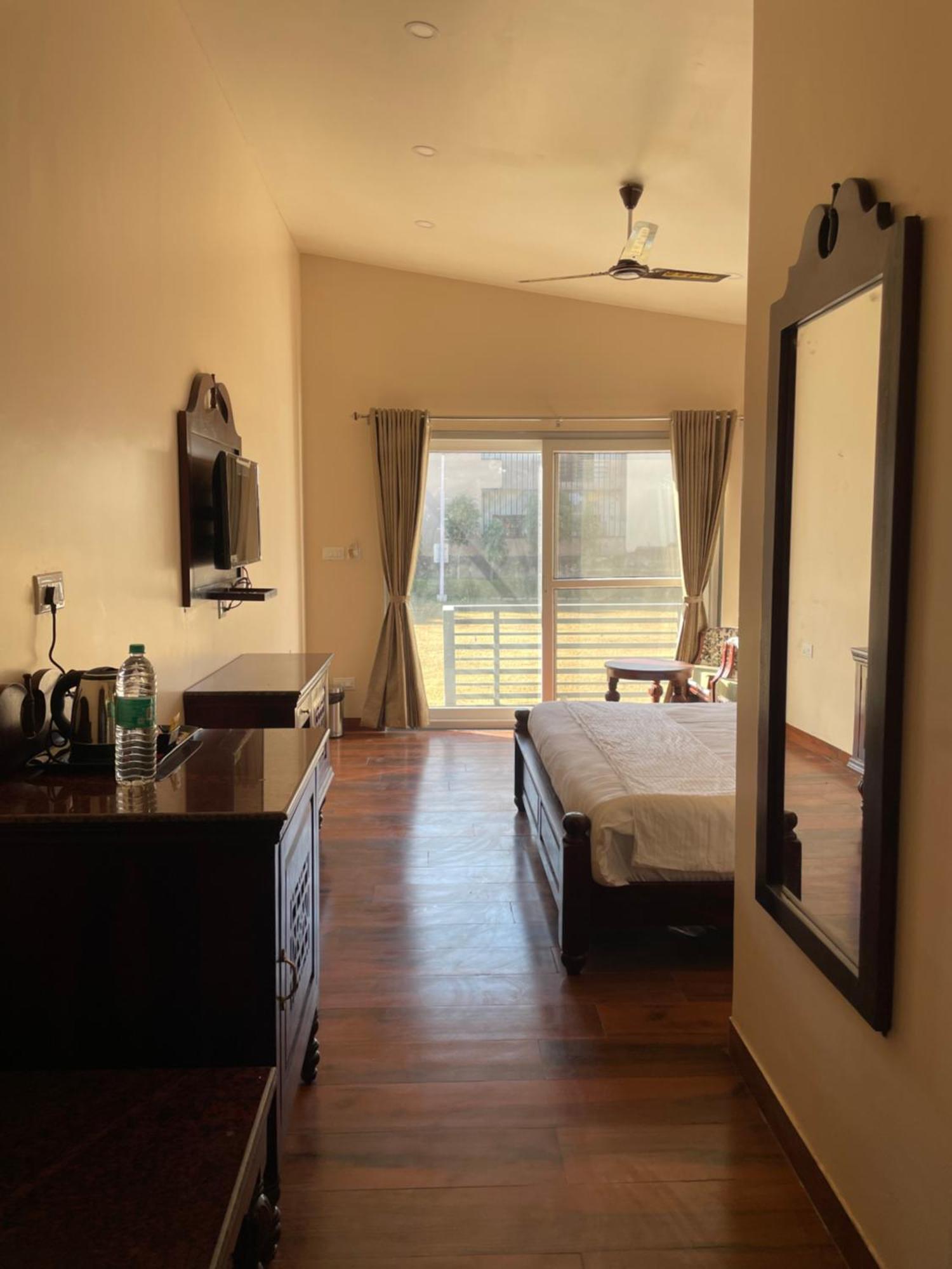 Vrindavan Greens Resort Udaipur Luaran gambar